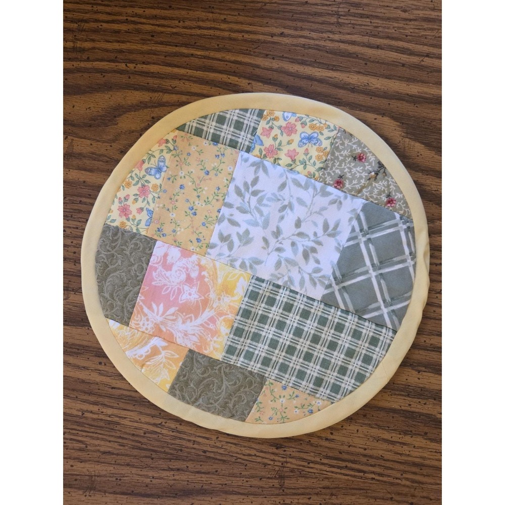 Handmade Quilted Hot Pad Potholder Trivet